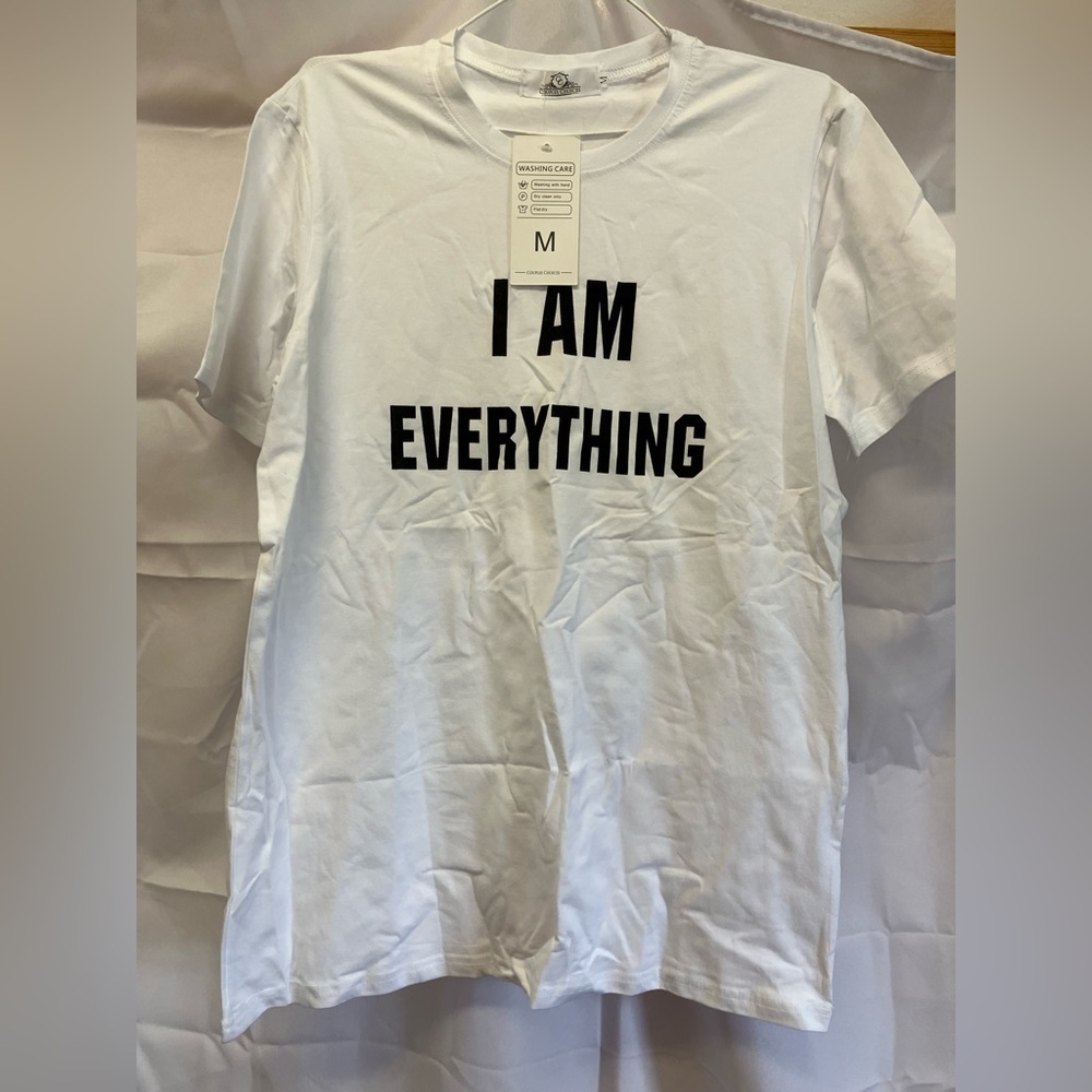 White Graphic Tee - I AM EVERYTHING